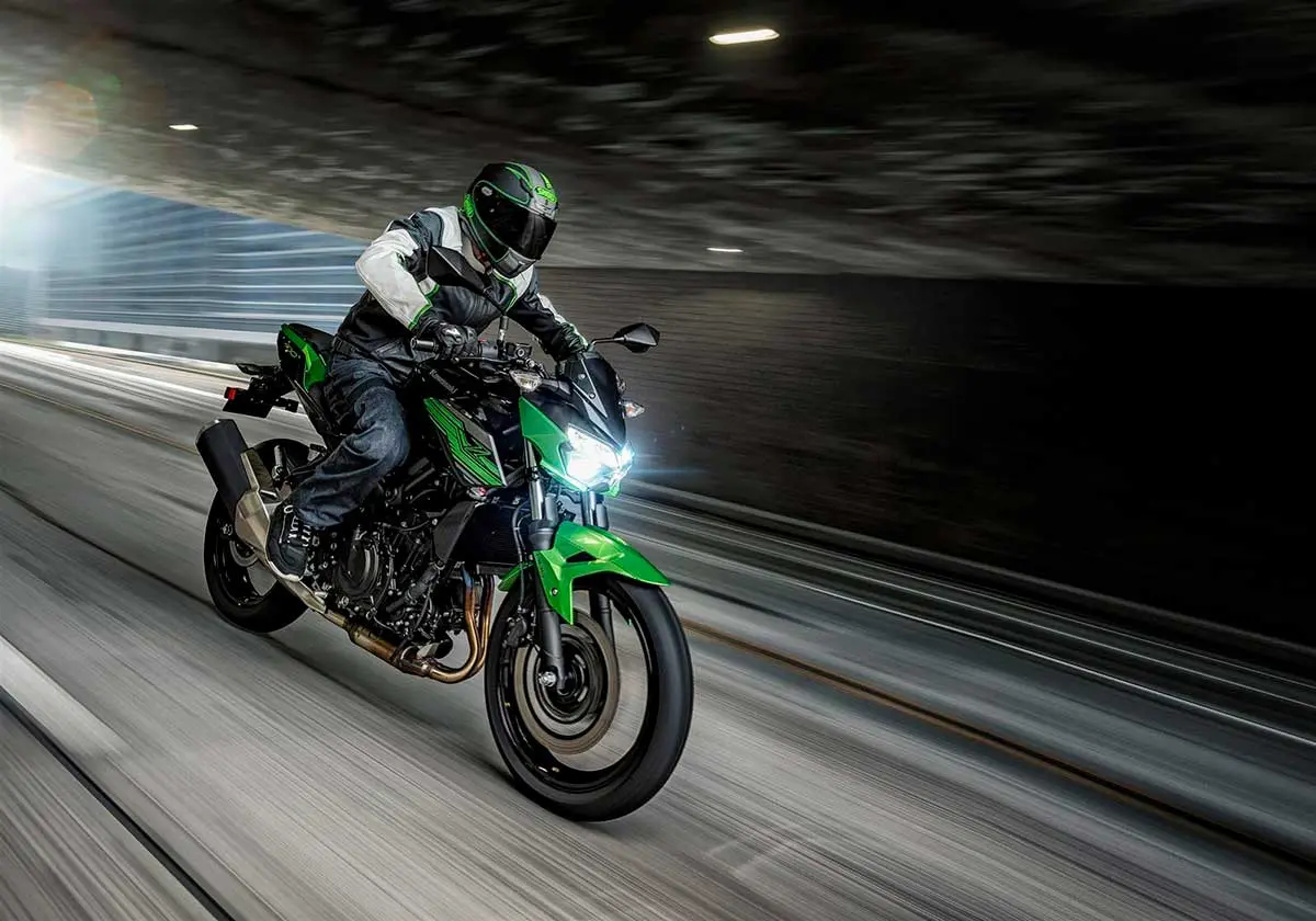 Z400 ABS